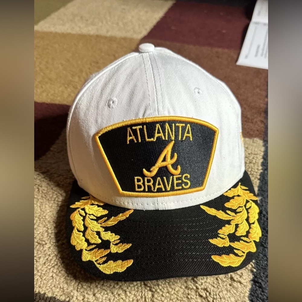 New Era Atlanta Braves Men's Size 7 1/4 "Scrambled" Baseball Cap Hat E1 1557